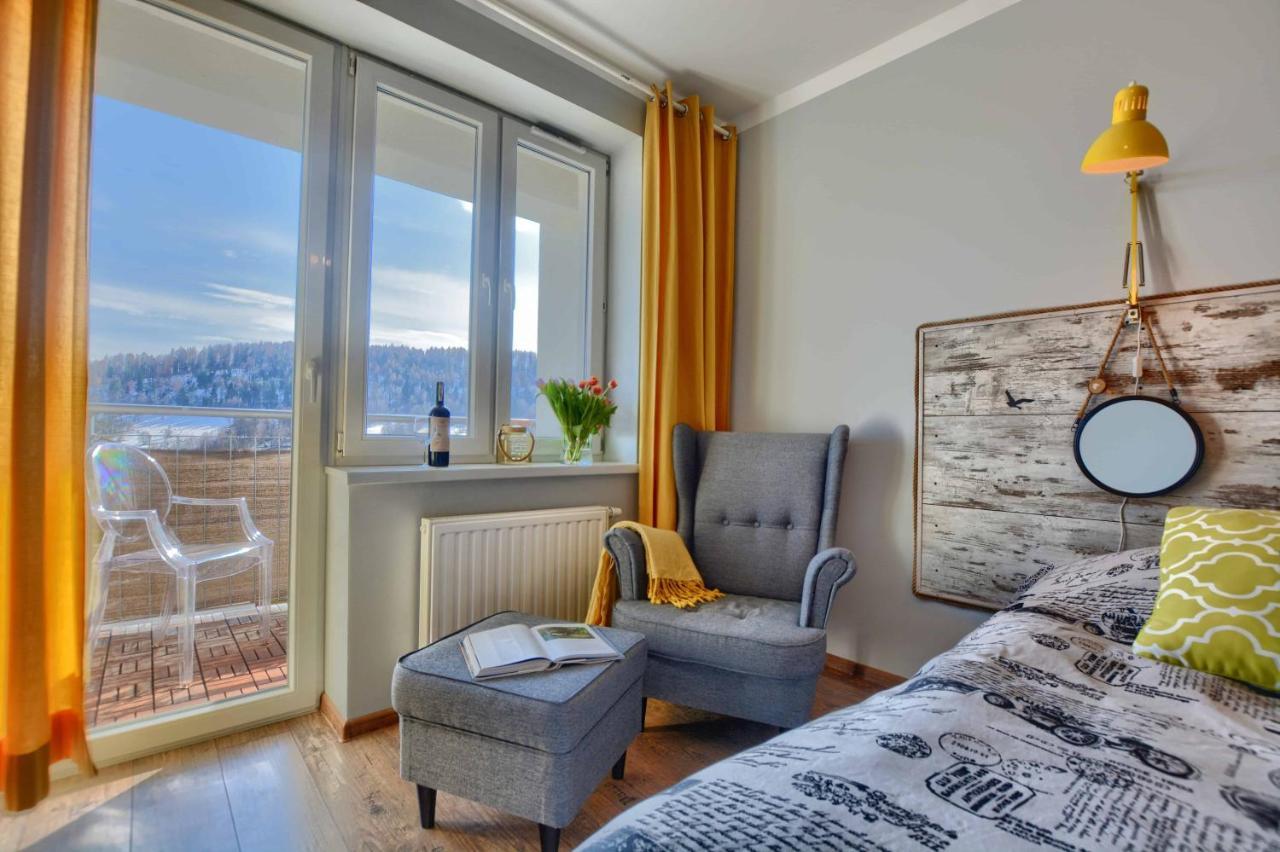 Apartament Zielona Mila Apartment Ustrzyki Dolne Bagian luar foto