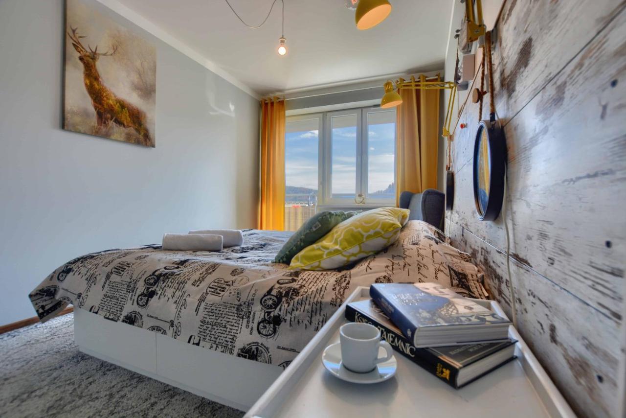 Apartament Zielona Mila Apartment Ustrzyki Dolne Bagian luar foto