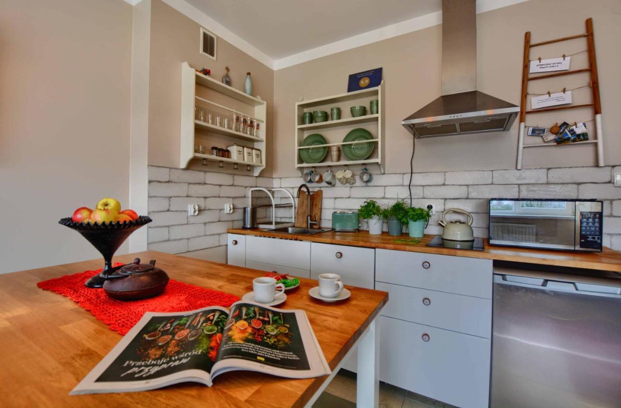Apartament Zielona Mila Apartment Ustrzyki Dolne Bagian luar foto