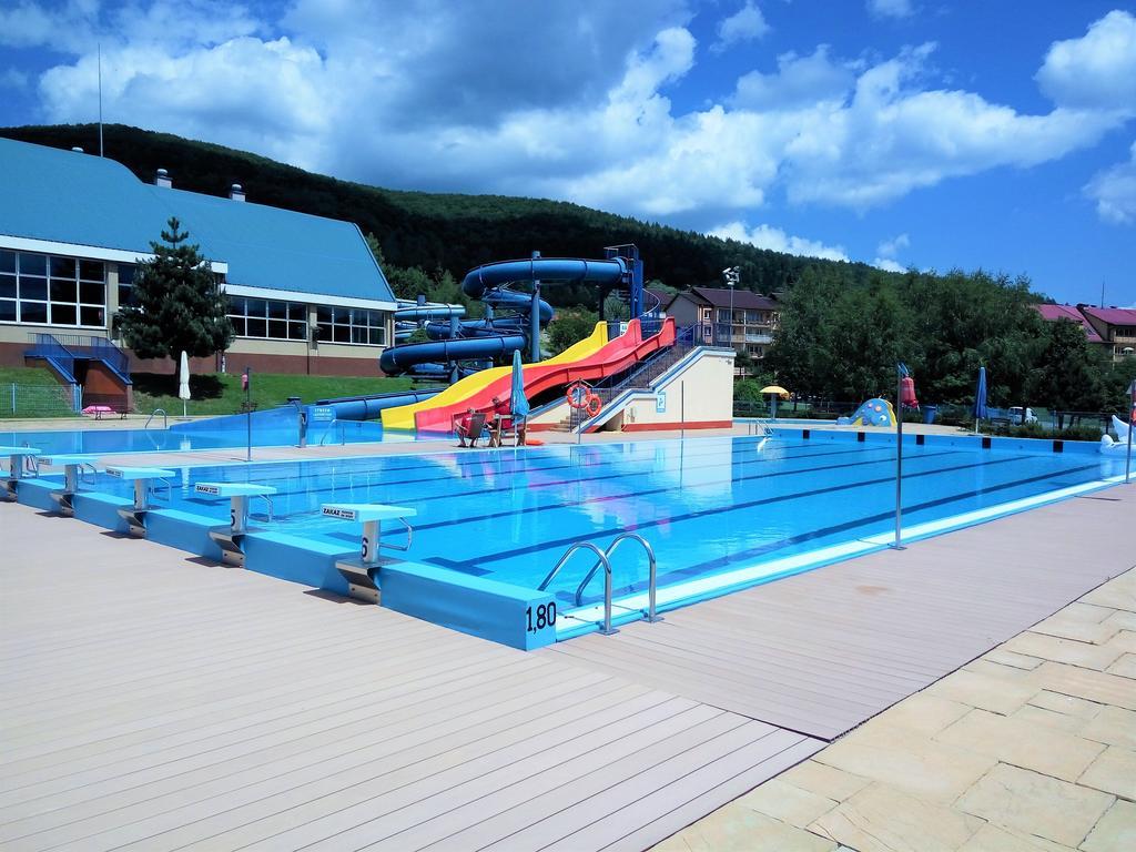 Apartament Zielona Mila Apartment Ustrzyki Dolne Ruang foto